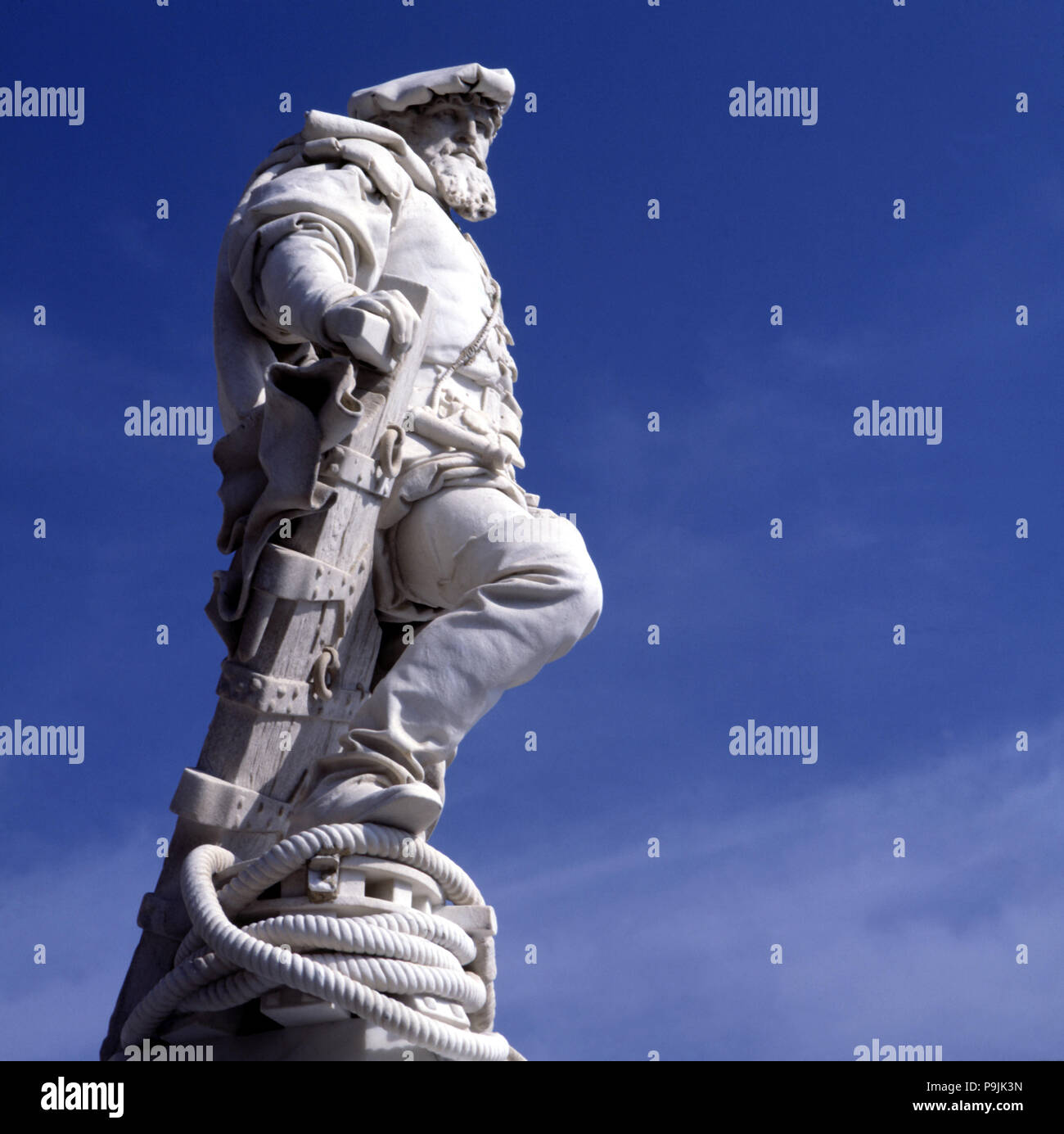 Monument with the marble statue dedicated in his hometown to Juan Sebastian Elcano (1486-1526), ?… Stock Photo