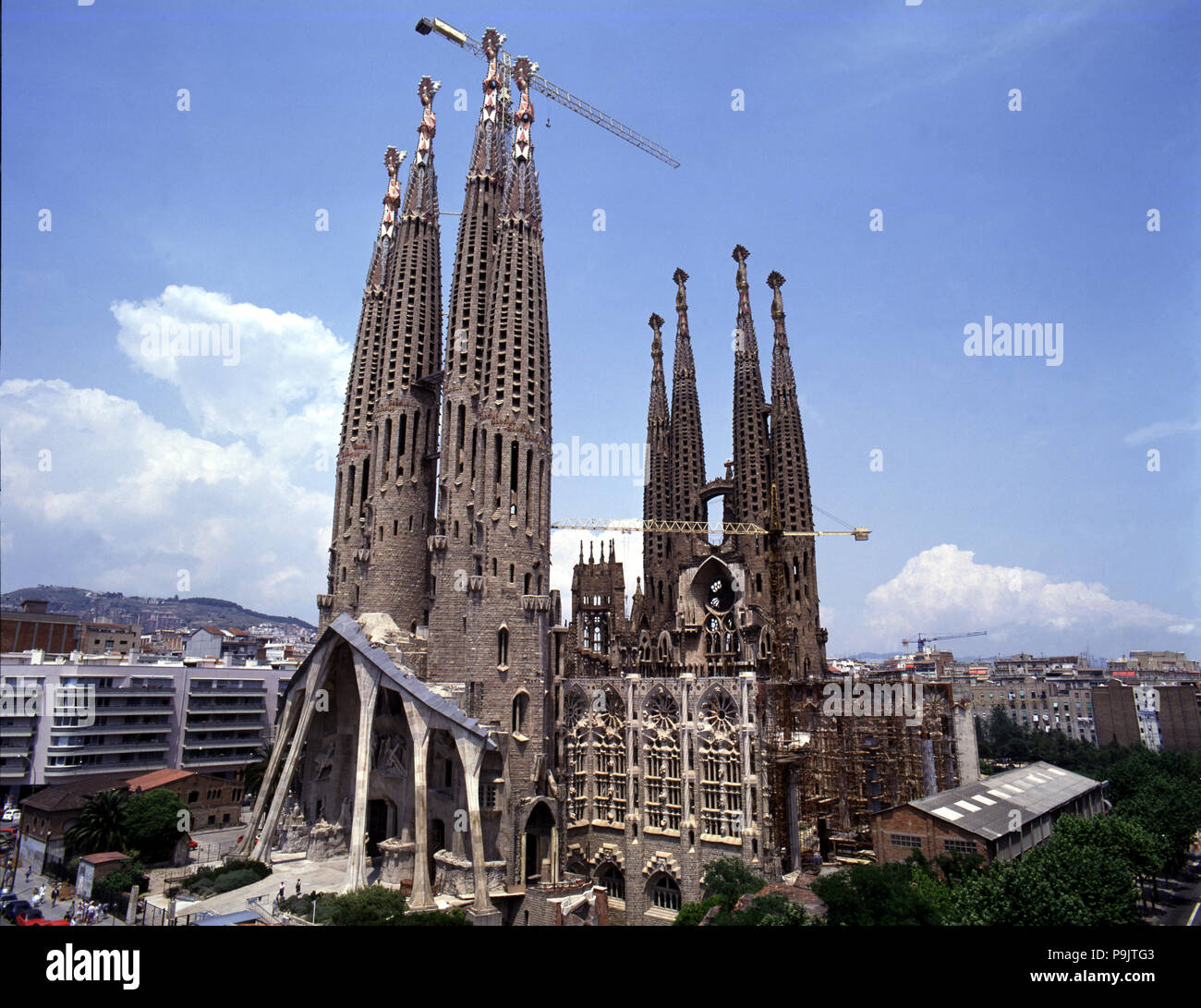 Temple Of The Sagrada Familia In Barcelona Detail Of The Works Of The Vault Of The Central Nav Stock Photo Alamy