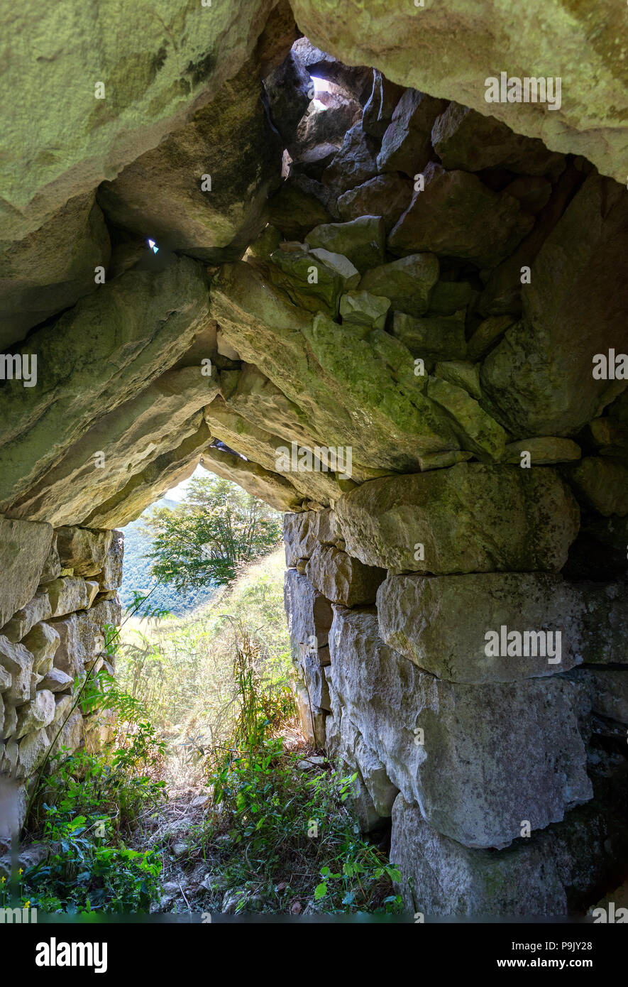 pastoral hut, tholos. Abruzzo Stock Photo