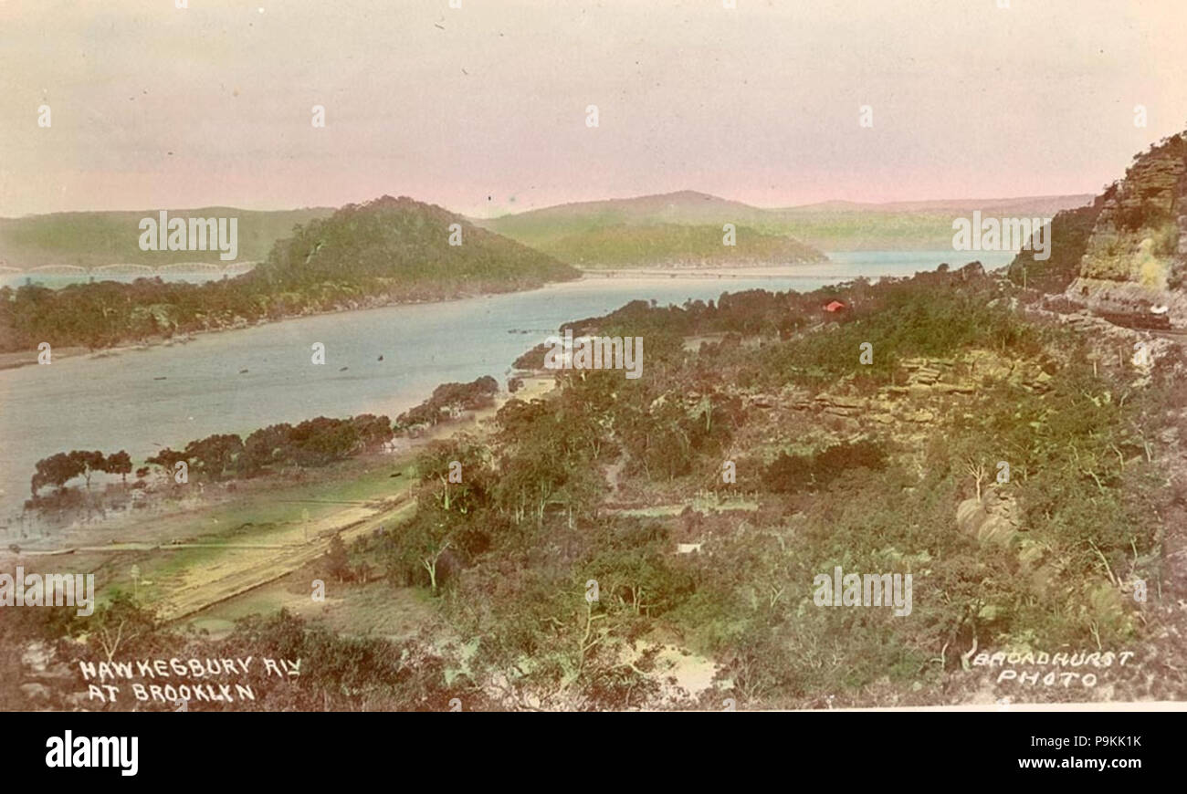 277 SLNSW 796157 Hawkesbury River at Brooklyn Stock Photo