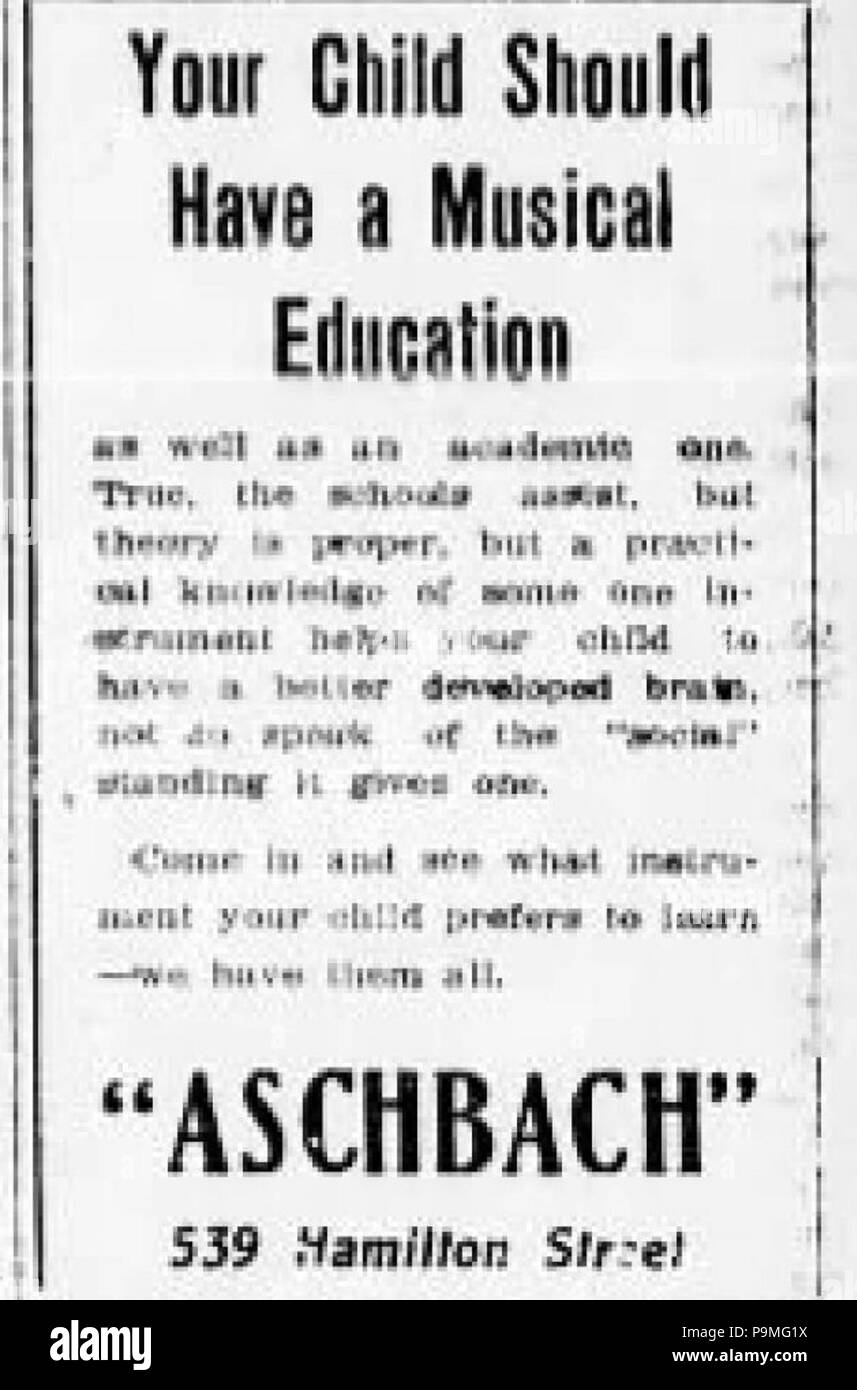 33 1915 - G C Aschbach Newspaper Ad Allentown PA Stock Photo