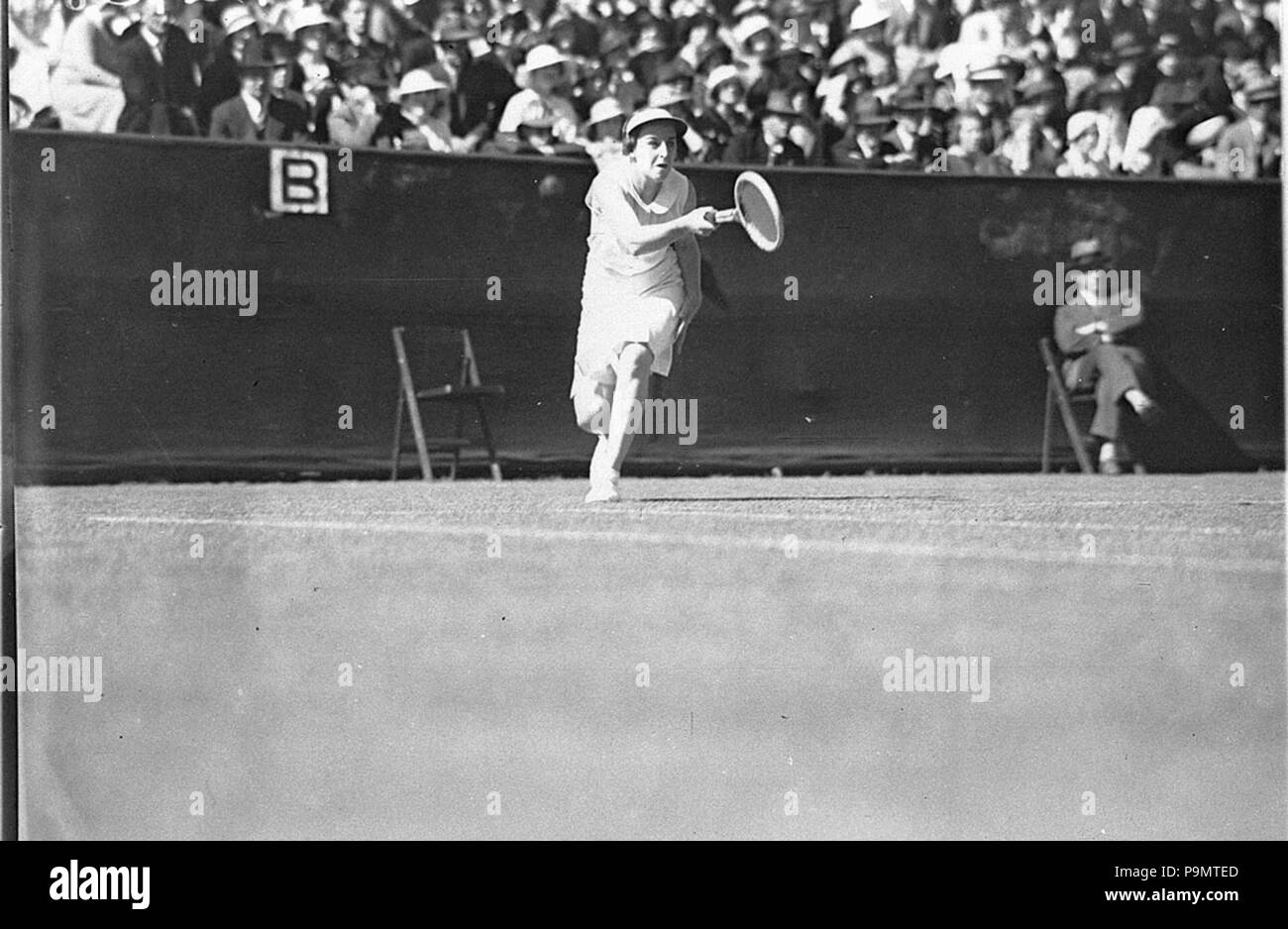 Joan hartigan hires stock photography and images Alamy