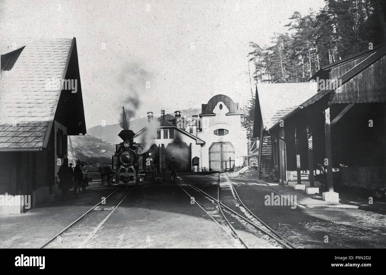 Stazione chiusa hires stock photography and images Alamy