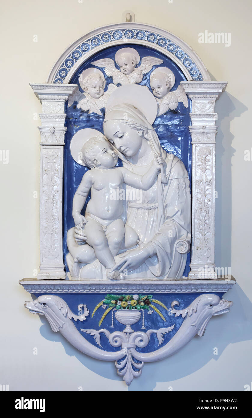 Andrea Della Robbia Hi res Stock Photography And Images Alamy andrea-della-robbia-hi-res-stock-photography-and-images-alamy