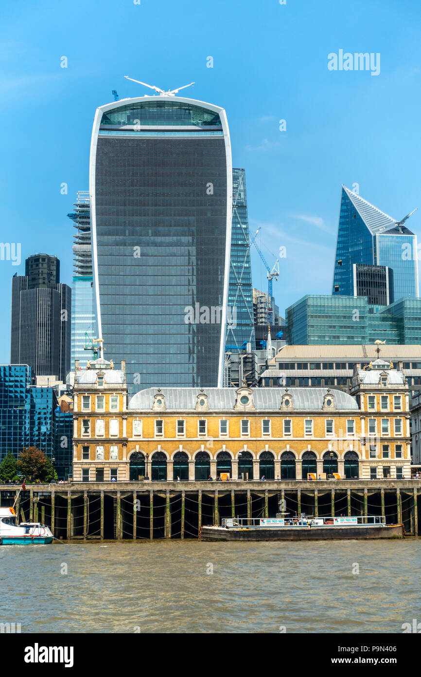 The Walkie-Talkie, The Scalpel, The Cheesegrater, Tower 42, the old Billingsgate fish market, barge, Leadenhall Building, 20 Fenchurch Street Stock Photo