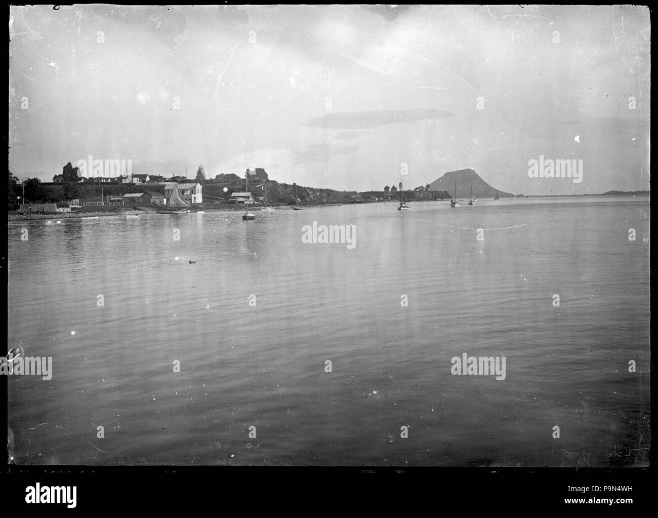 Mount maunganui Black and White Stock Photos & Images Alamy