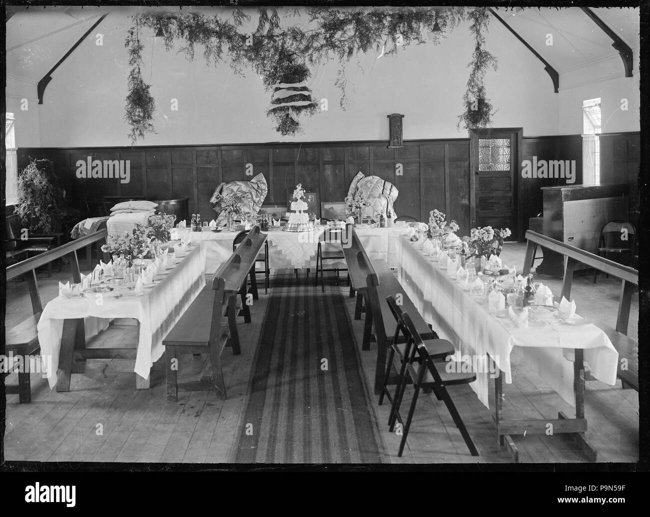 324 View of the wedding breakfast table arrangements for the marriage of Phyllis Godber and Cecil Hartwig, at Silverstream, 1932 ATLIB 313151 Stock Photo