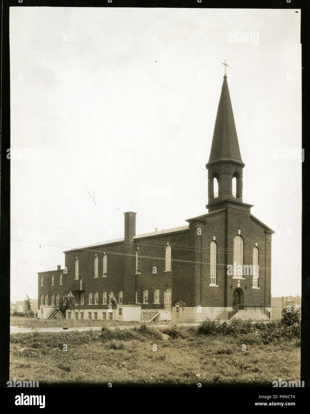 Eglise saint barthelemy hires stock photography and images Alamy