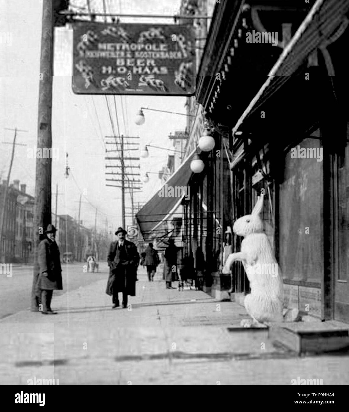 30 1910 Metropole Cafe 637 Hamilton Street Allentown PA Stock Photo Alamy