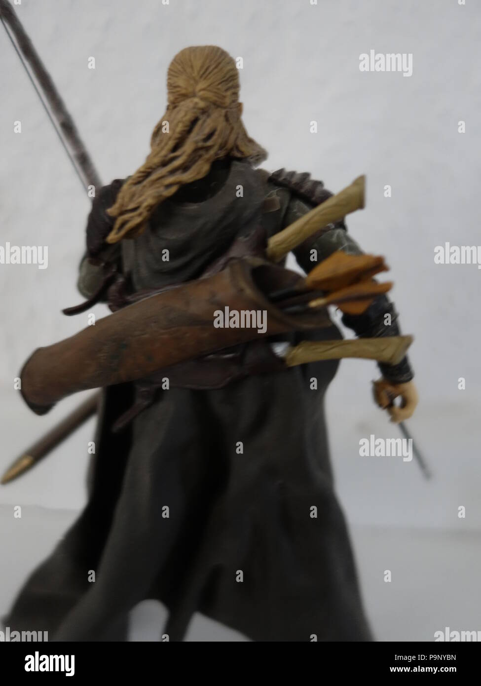 lord of the rings legolas action figure