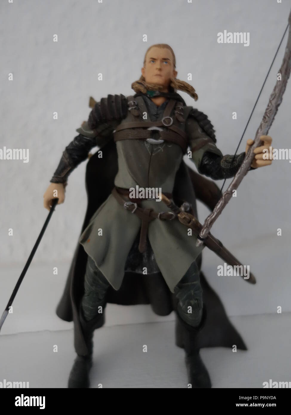 lord of the rings legolas action figure