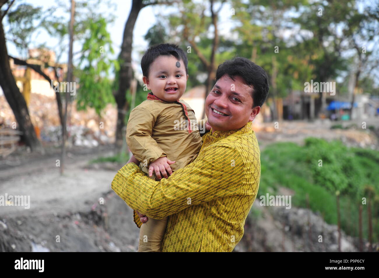 Father and child in Bangladesh Stock Photo - Alamy