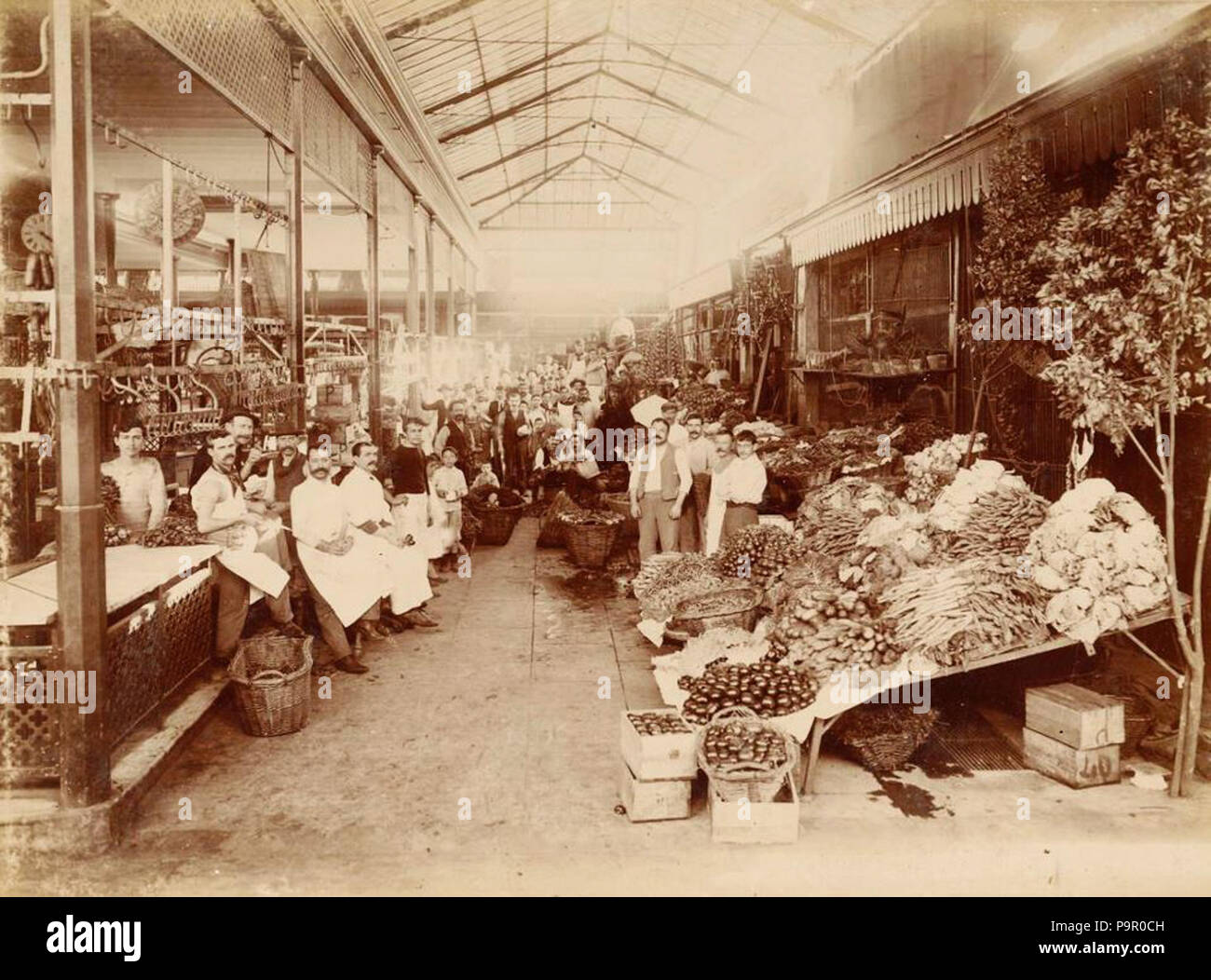 149 Archivo General de la Nación Argentina sin fecha Buenos Aires, Interior del Mercado del Plata. Stock Photo