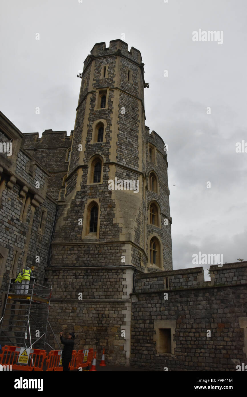Edward III Tower at Windsor Castle, Windsor, UK Stock Photo Alamy