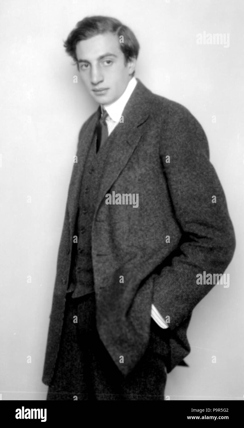 197 Bernhard Paumgartner (18871971) 1911 © Madame d'Ora (18811963