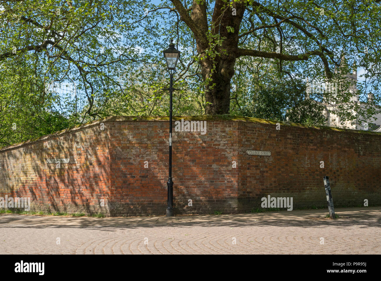 The corner of College Walk and College Street in Winchester, Hampshire, England. Stock Photo