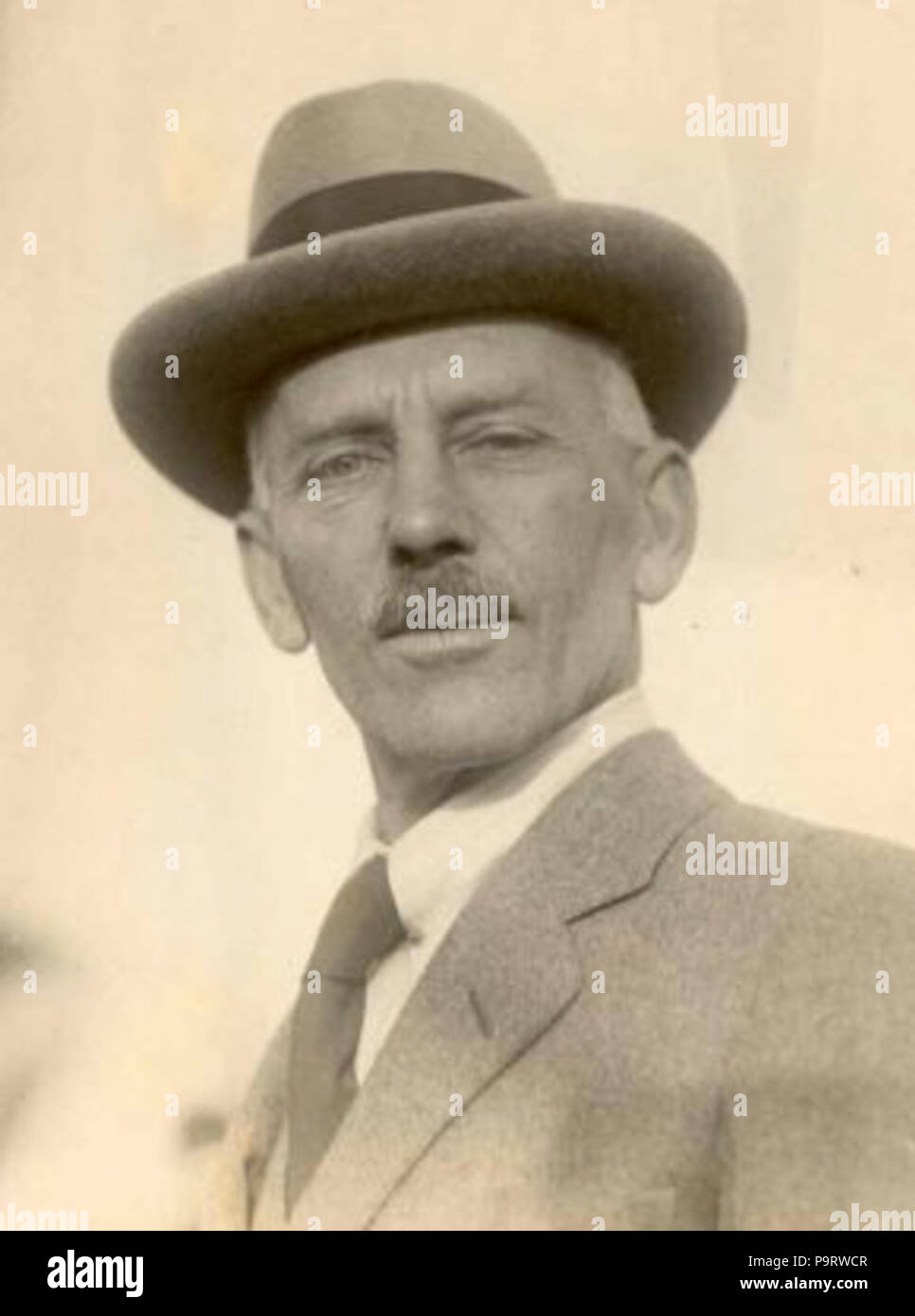 . English: Photograph of Charles Ernest Nicholson . Unknown date 298 Charles Ernest Nicholson Stock Photo