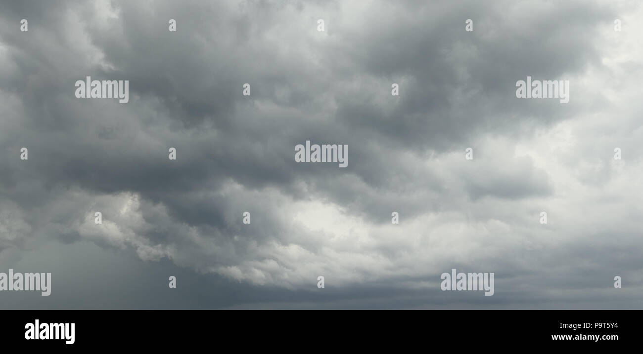 Stormy sky background Stock Photo - Alamy