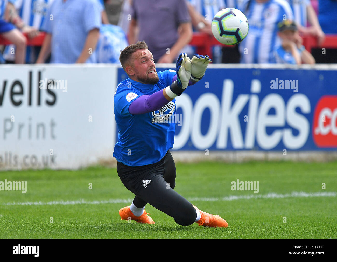 Huddersfield Town goalkeeper Ben Hamer Stock Photo Alamy