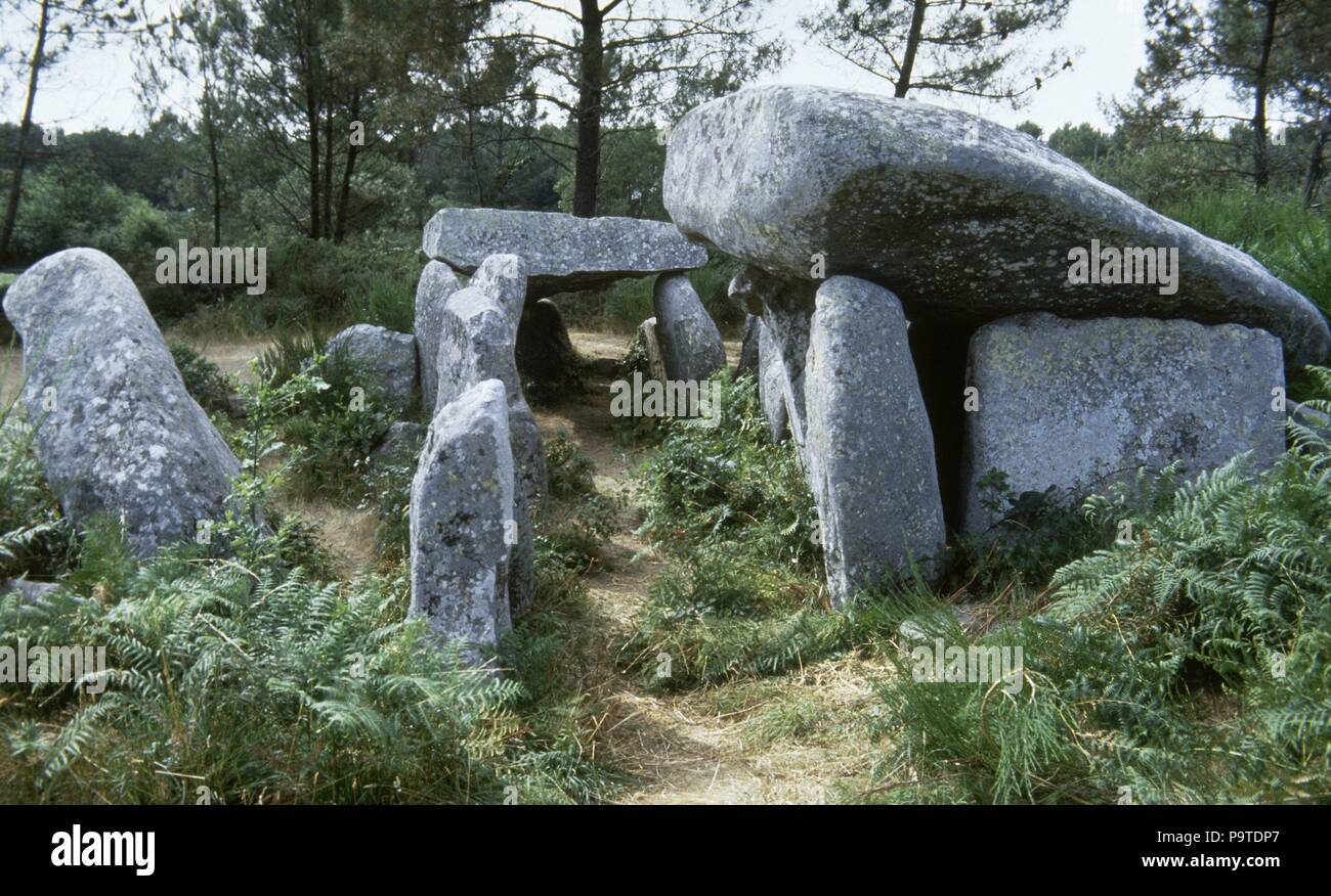 Megalithic culture. France. Southern Brittany. Dolmen of Kerival. Constructed before 4500 BC. Morbihan department. Carnac commune. Stock Photo