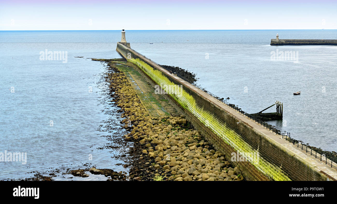 Tynemouth piers with the old North pier clearly visible at low tide
