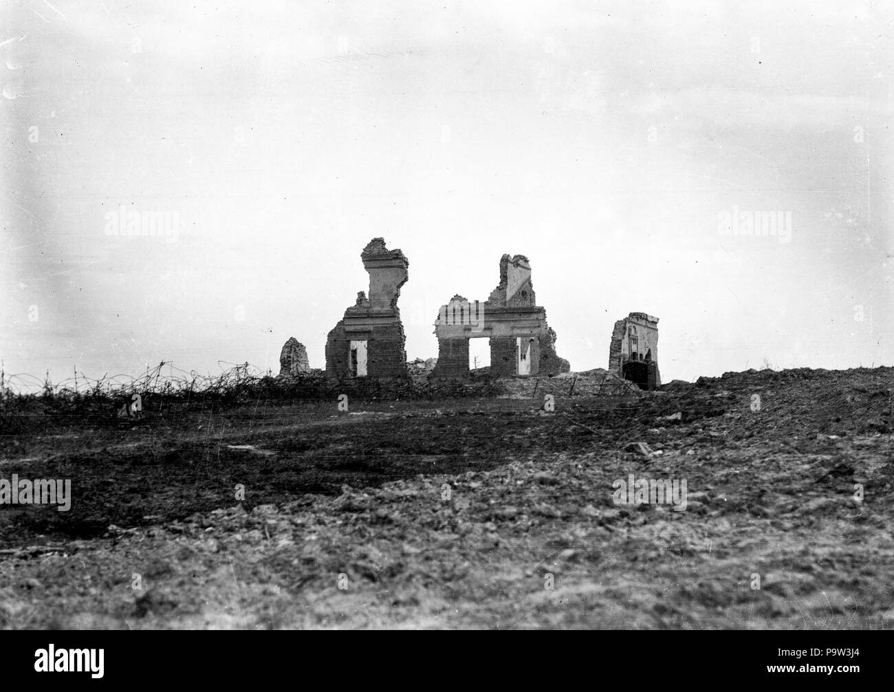 War damaged architecture Black and White Stock Photos & Images - Alamy