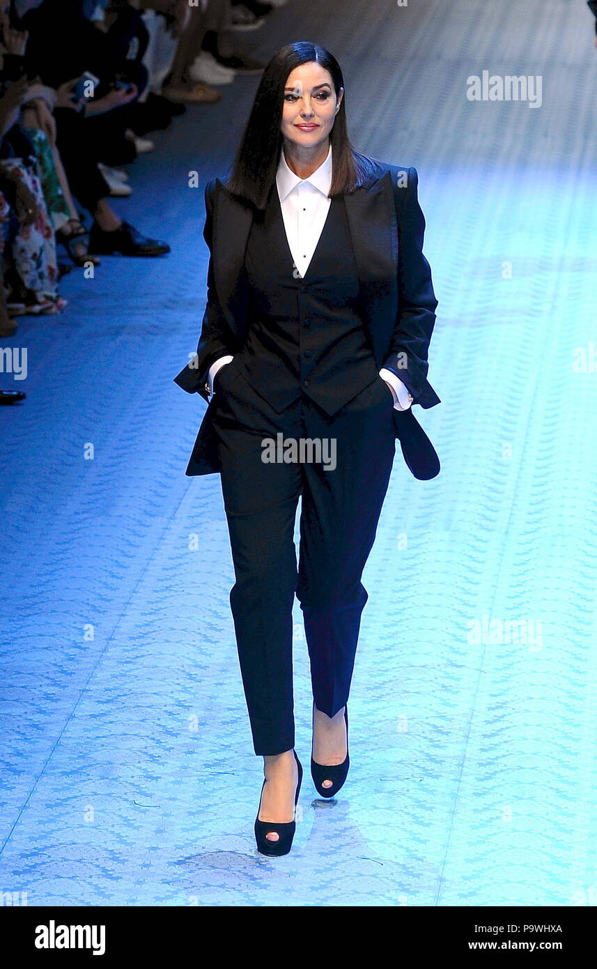 monica bellucci dolce gabbana 2019