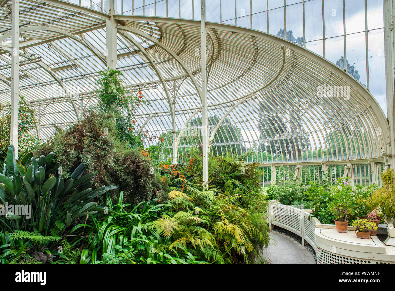 Greenhouse from 1849, also called Curvilinear Range, Botanical Garden