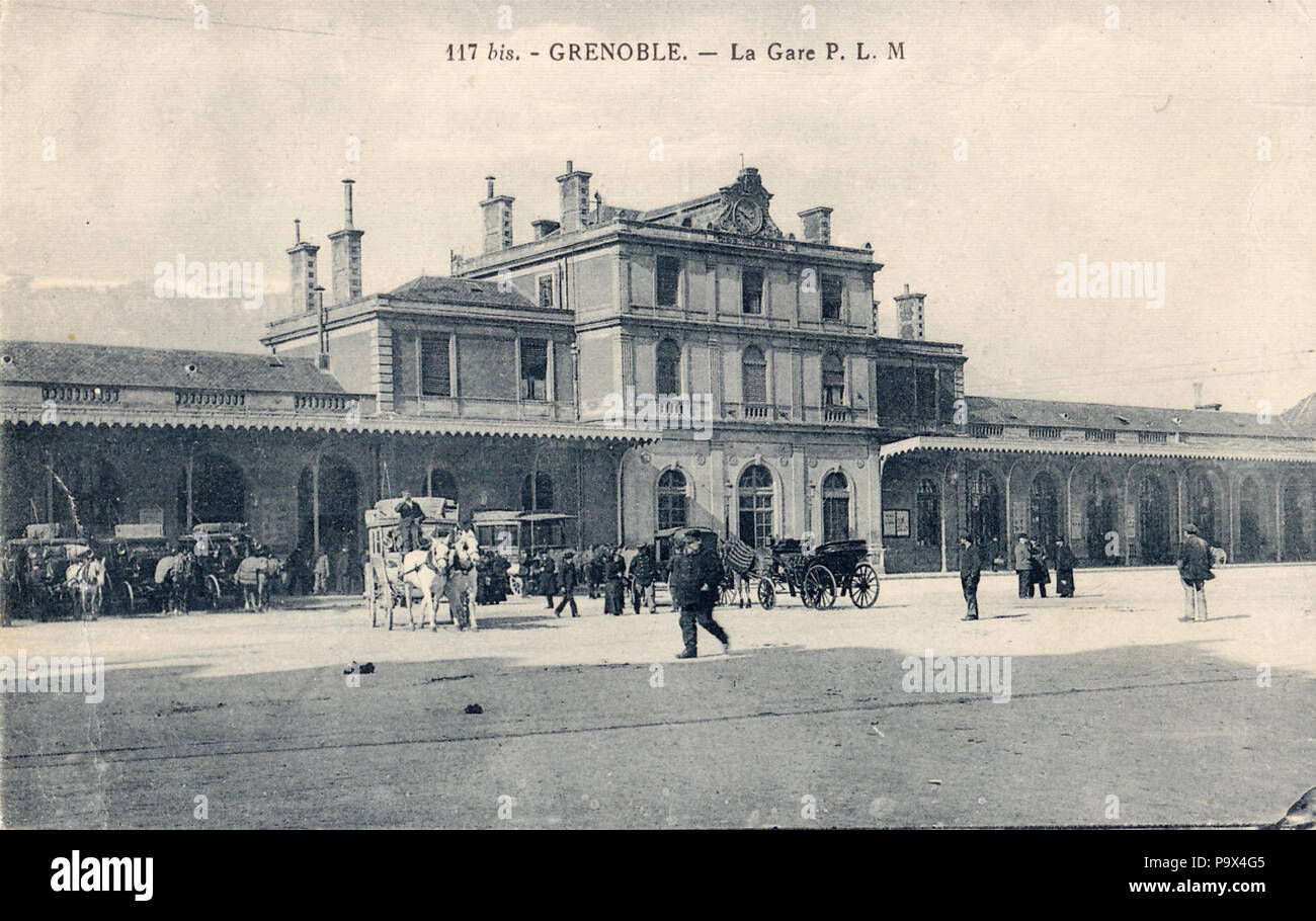 173 Baffert 117 bis - GRENOBLE - La Gare P. L. M. Stock Photo