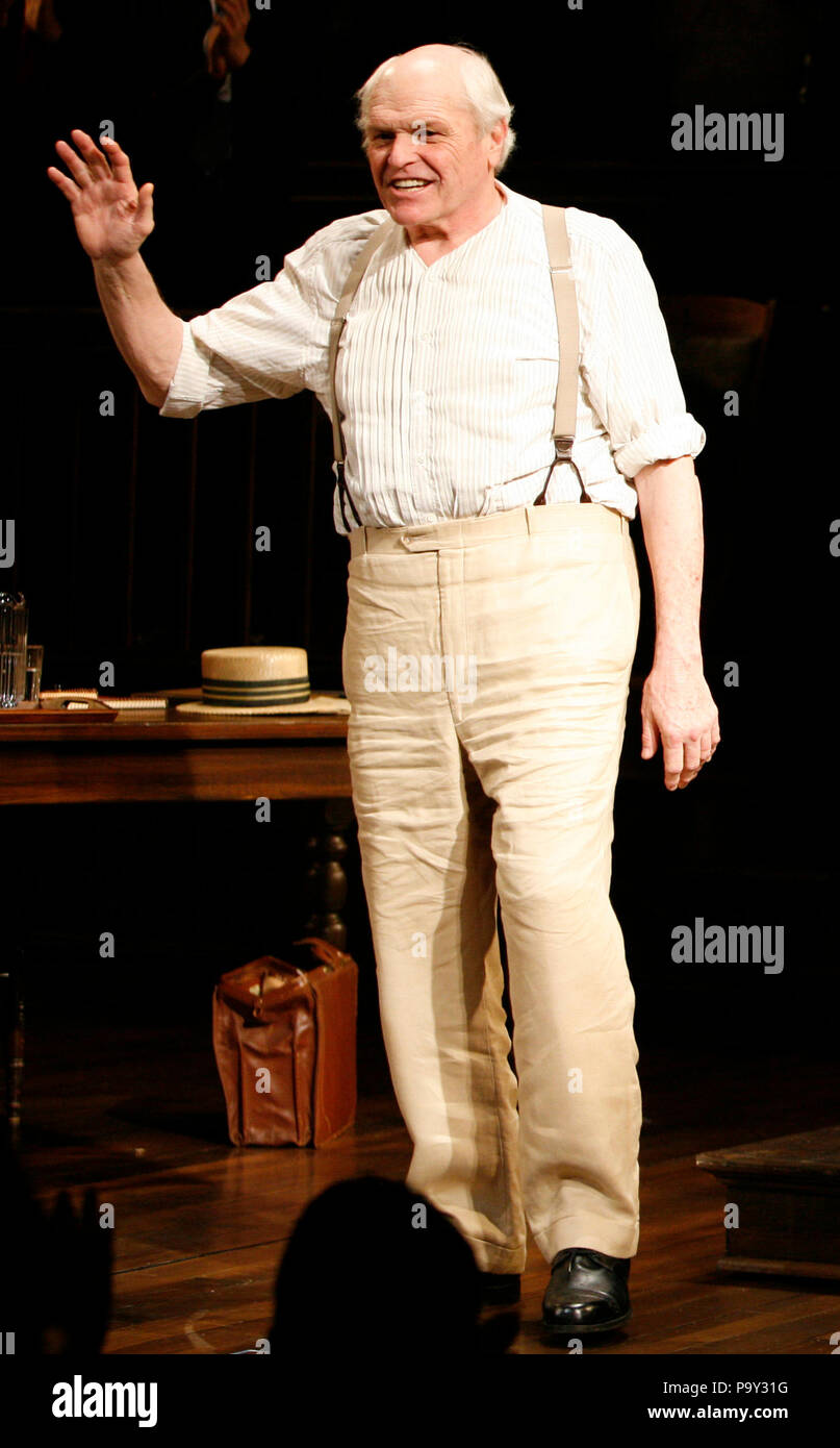 Brian Dennehy during the Opening Night Curtain Call for INHERIT THE WIND at Bryant Park Grill in New York City. April 12, 2007 © Walter McBride / MediaPunch Stock Photo