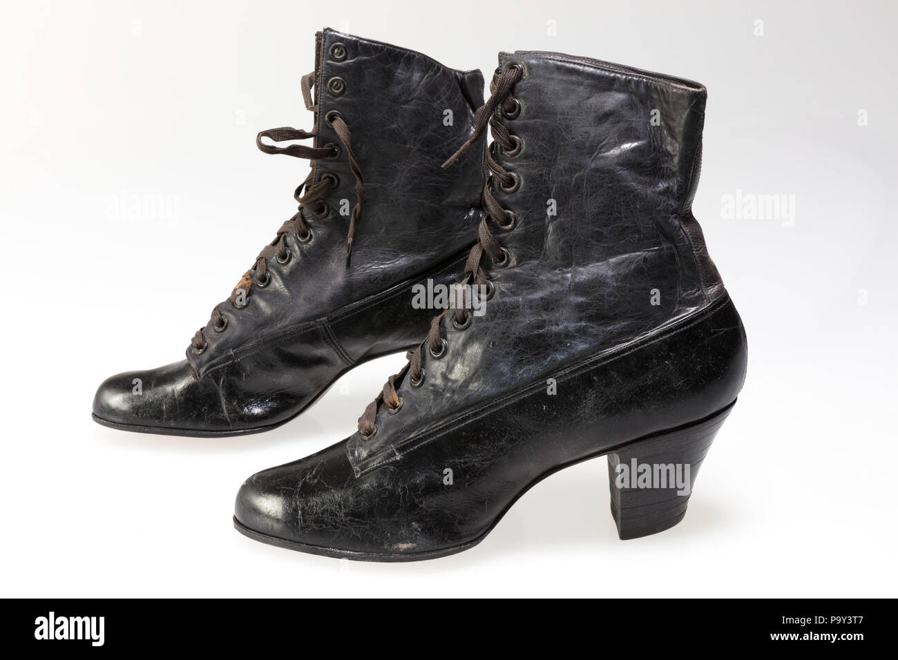 English: Burrow, Jones, and Dyer Lady Jefferson women's black leather  lace-up boots.Between 1900 and 1922, St. Louis evolved from a distribution  center for eastern-made shoes to the nation's foremost center of