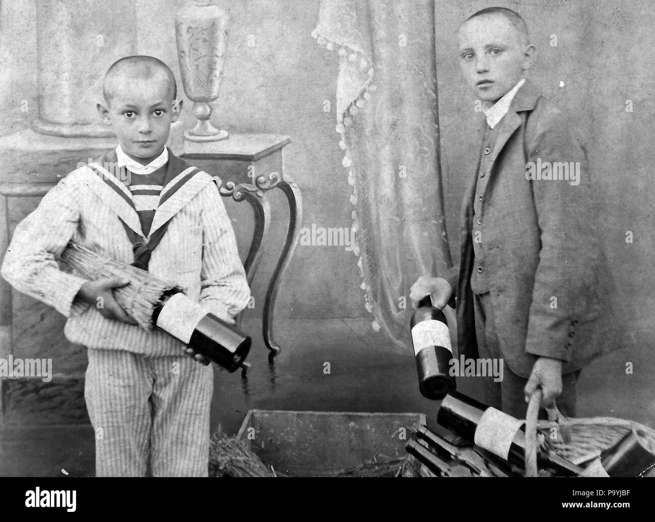 Basket uniforms Black and White Stock Photos & Images - Alamy