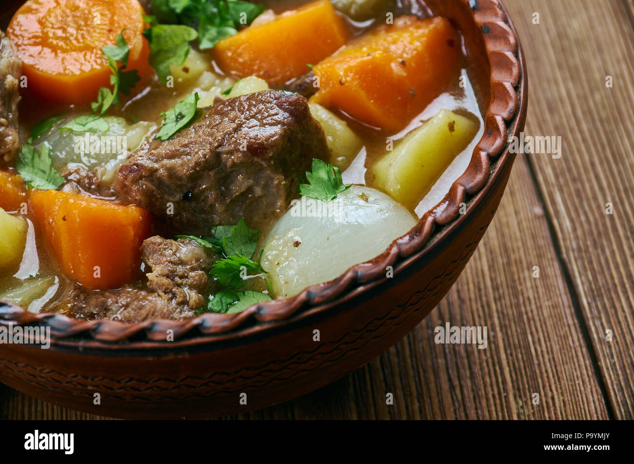 Classic Amish Beef Stew - classic one-pot meal , Pennsylvania Dutch