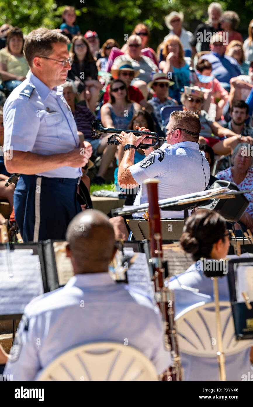 united states airforce band 4th of july songs