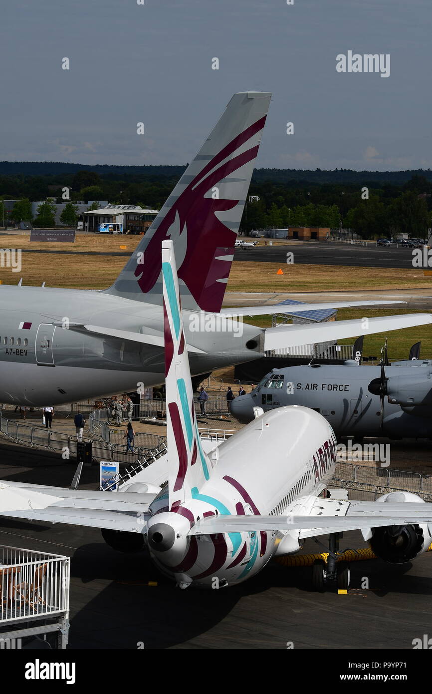 Farnborough airshow boeing hires stock photography and images Alamy