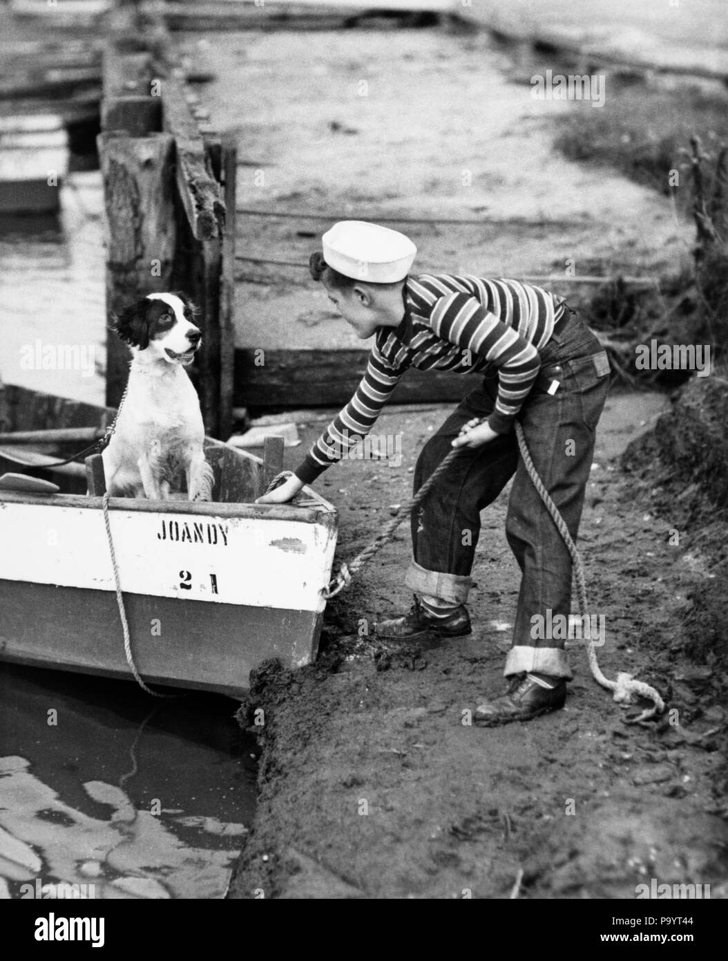 Canine sailor Black and White Stock Photos & Images Alamy