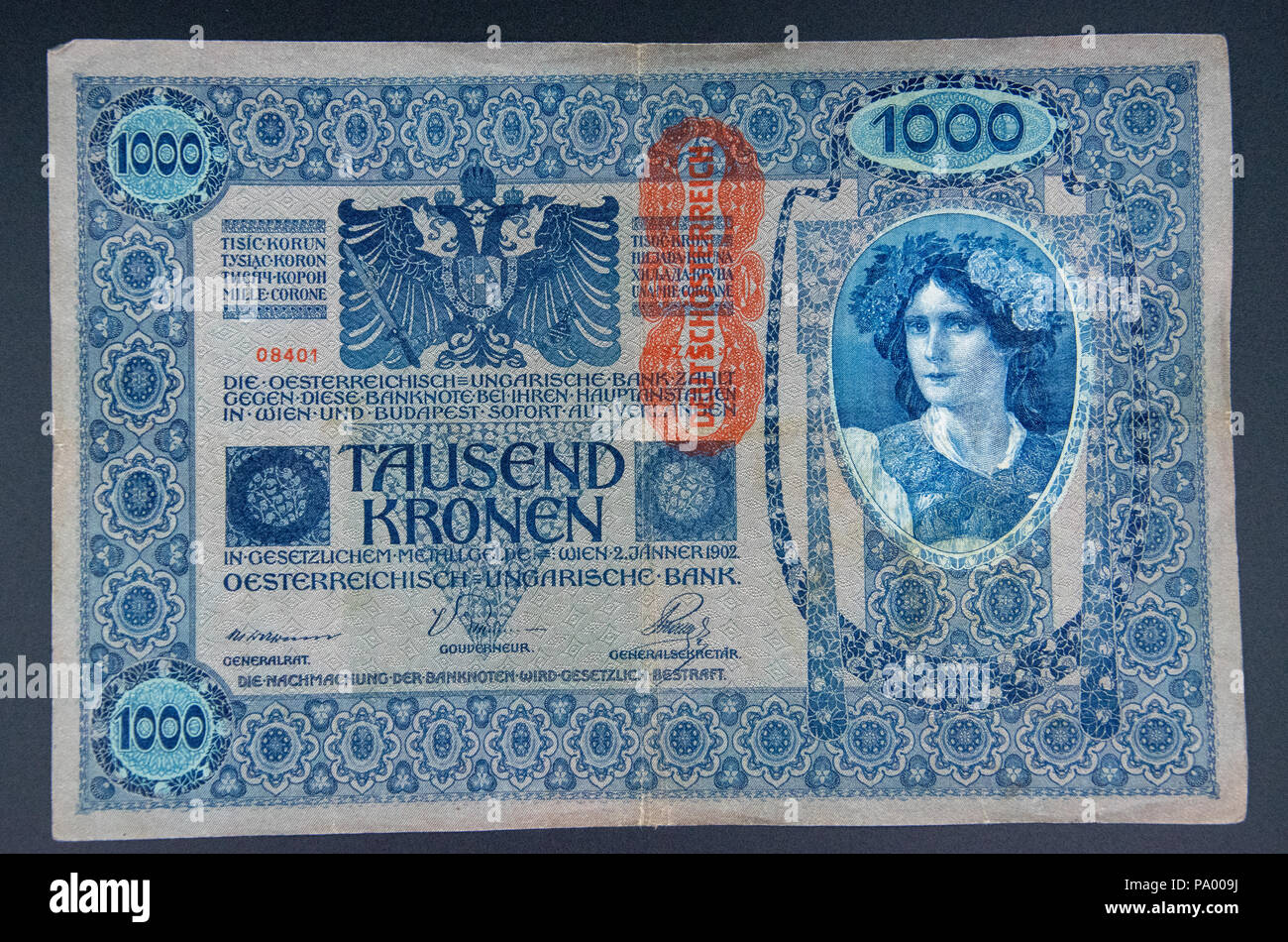 1000 Krone note issued by Austria in 1902 Stock Photo Alamy