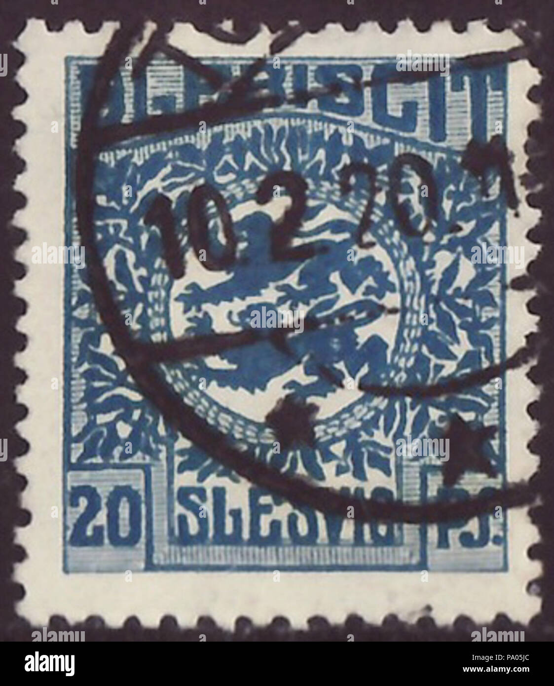 . Stamp of the German Empire - plebiscite area 'Schleswig'; definitive stamp of 1920 Stamp: Michel: No. 6; AFA: No. 20 (DR-SL) Color: dark grey ultramarine to blue Watermark: Schleswig No. 1 (standing crosses) Nominal value: 20 Pf. (Pfennig) Postage validity: from 25 January 1920 until 27 May 1920 (Zone 1) from 25 January 1920 until 23 June 1920 (Zone 2) Postmark: Tønder, 10 February 1920 (contemporary Denmark) . 25 January 1920 (first issue day of the stamp) 10 February 1920 (date of postmark) 590 DRAbstG 1920 Schleswig MiNr06 B002 Stock Photo