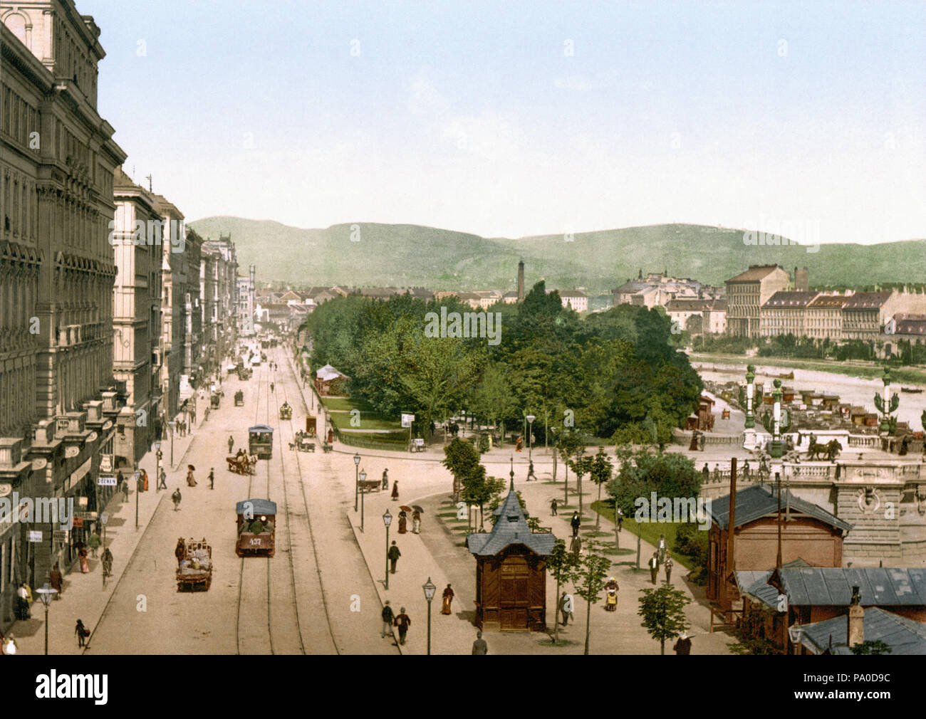 . Deutsch: Franz-Josefs-Kai Wien um 1900 . between 1890 and 1905 672 Franz-Josefs-Kai Wien 1900 Stock Photo