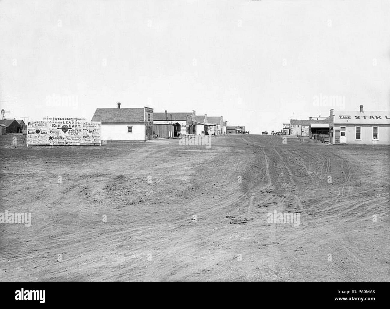 . English Elkhart, Kansas. circa 19001910 616 Elkhart, Kansas (circa