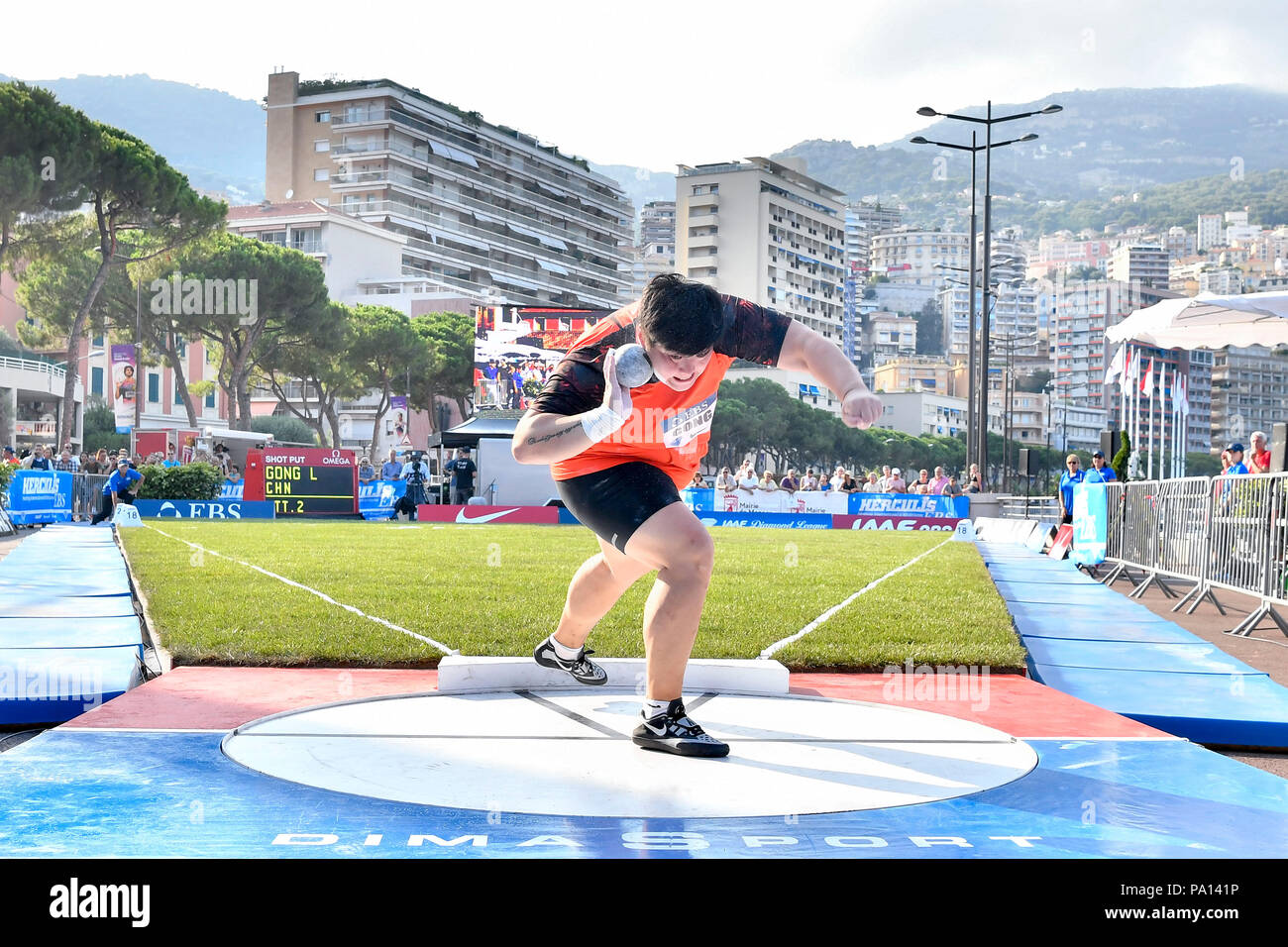 La Condamine. 19th July, 2018. Gong Lijiao of China competes during the women's shot put match of the IAAF Diamond League competitions in La Condamine, Monaco on July 19, 2018. Gong Lijiao claimed the title with 20.31 metres. Credit: Chen Yichen/Xinhua/Alamy Live News Stock Photo