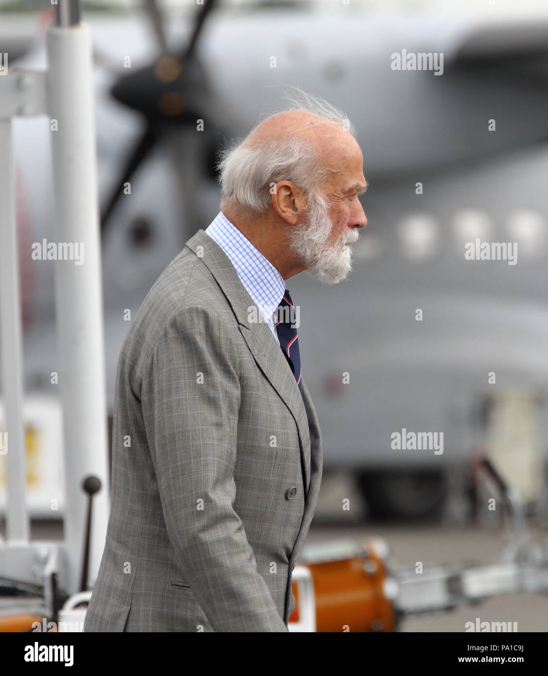 Farnborough, UK. 20th July 2018. Prince Michael of Kent inspected the latest Airbus A220-300 and an A380 in the 'Save the Coral Reefs' livery. He was accompanied by Vice Admiral Lord Sterling of Plaistow. Credit: Uwe Deffner/Alamy Live News Stock Photo