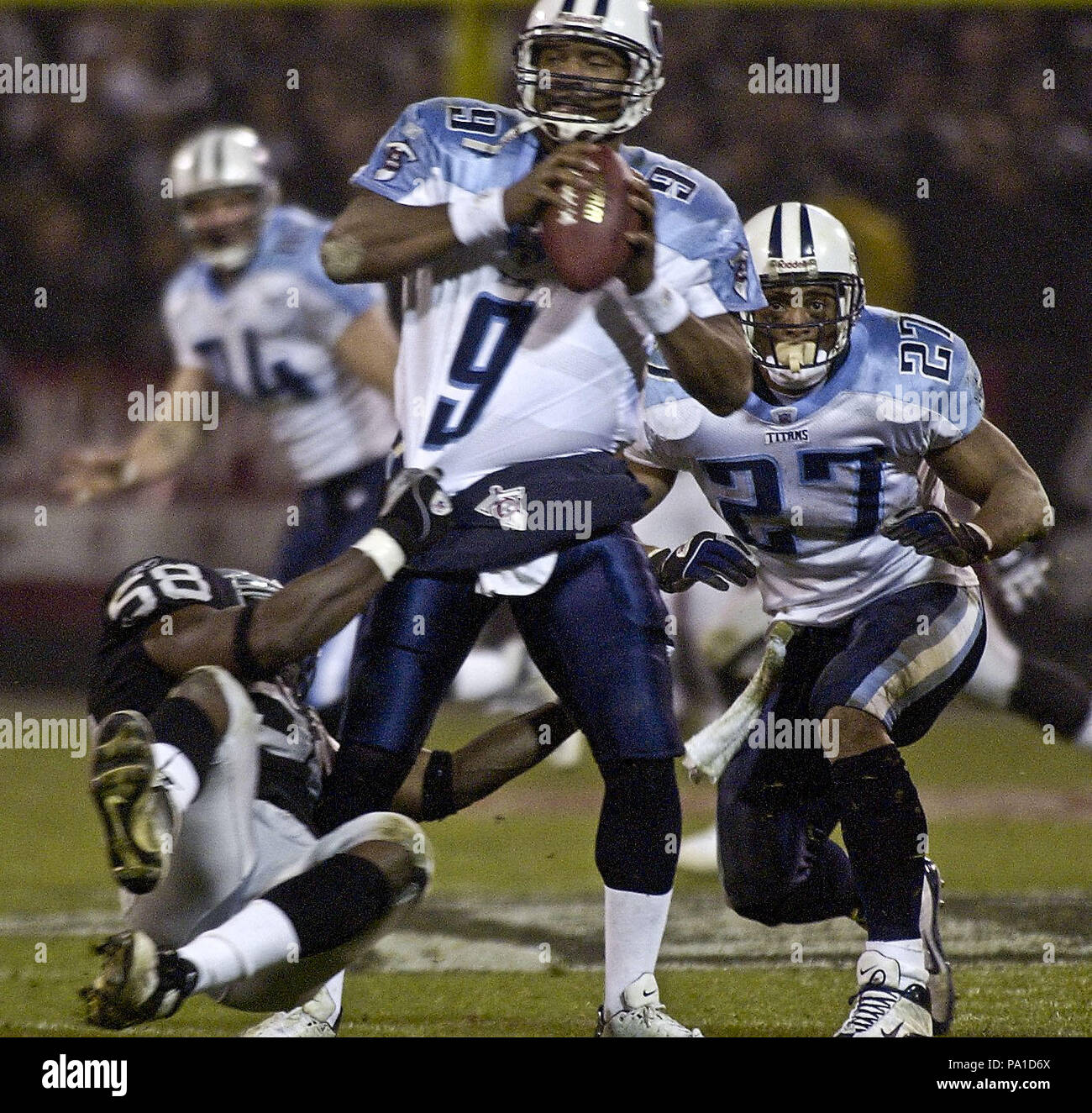 Steve McNair Tennessee Titans LIMITED STOCK 8X10 Photo |