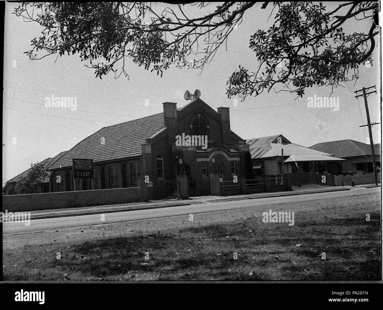 258 SLNSW 33352 Merewether Central Methodist Church and Parsonage Stock Photo