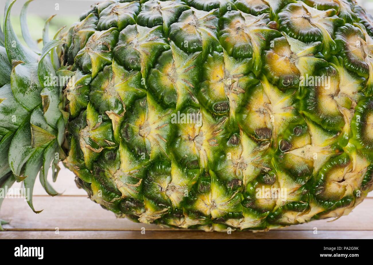 Fresh tropical fruit pineapple Stock Photo - Alamy