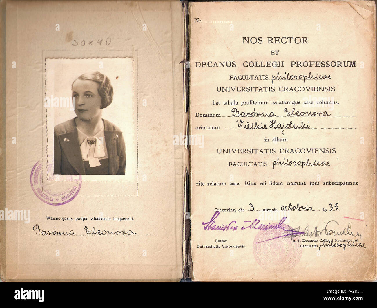 Academic recordkeeping hi-res stock photography and images - Alamy