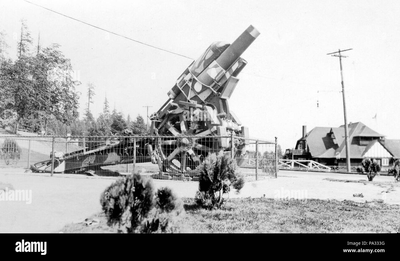 Morser 16: Hãy xem hình ảnh đầy sức mạnh và hiệu quả của Morser 16, một loại pháo đại bác hàng đầu trong Chiến tranh Thế giới thứ nhất.