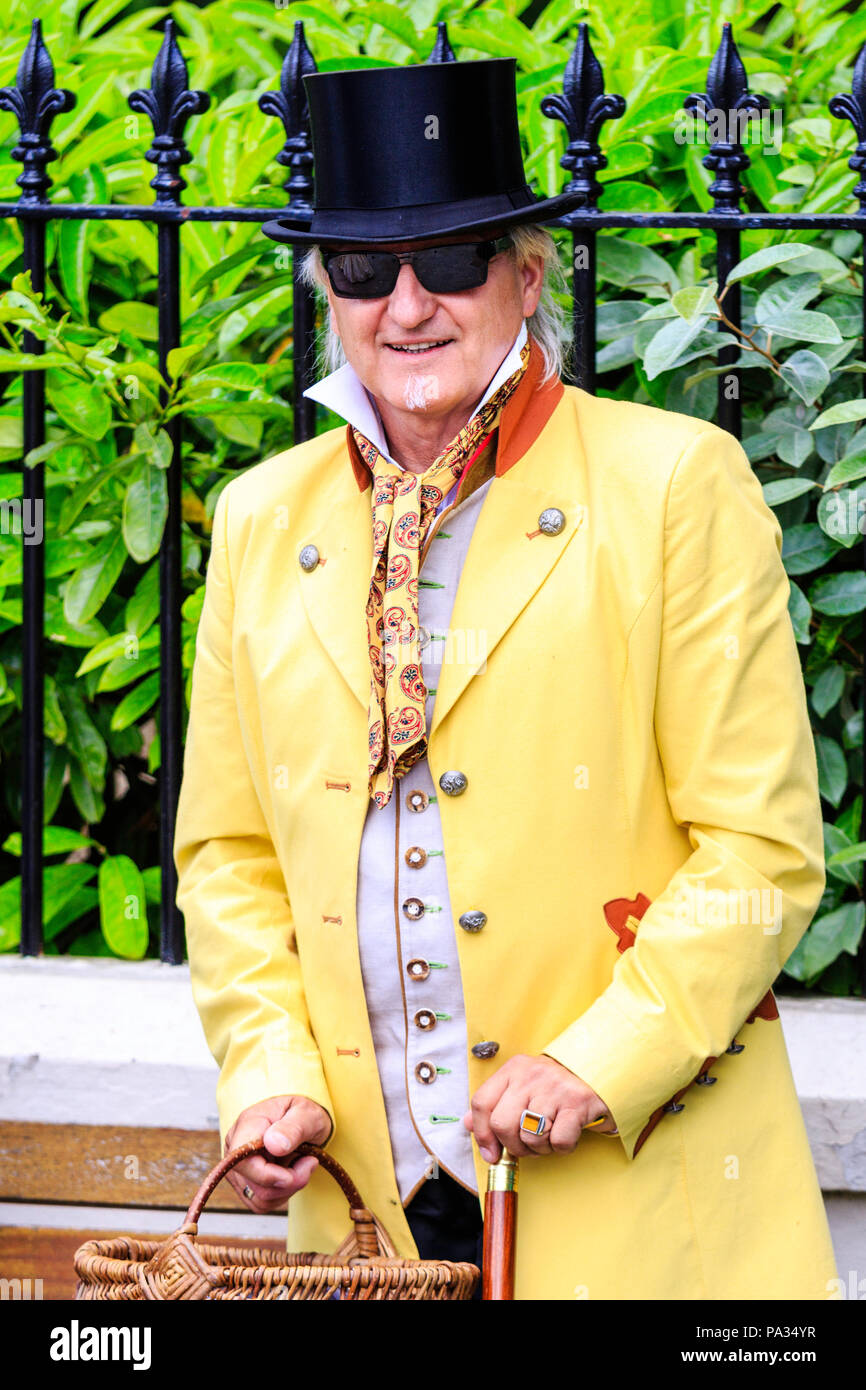 Victorian Man Top Hat Hi Res Stock Photography And Images Alamy