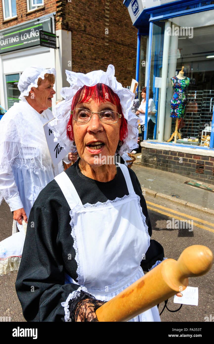 Kitchen maid costume hi-res stock photography and images - Alamy