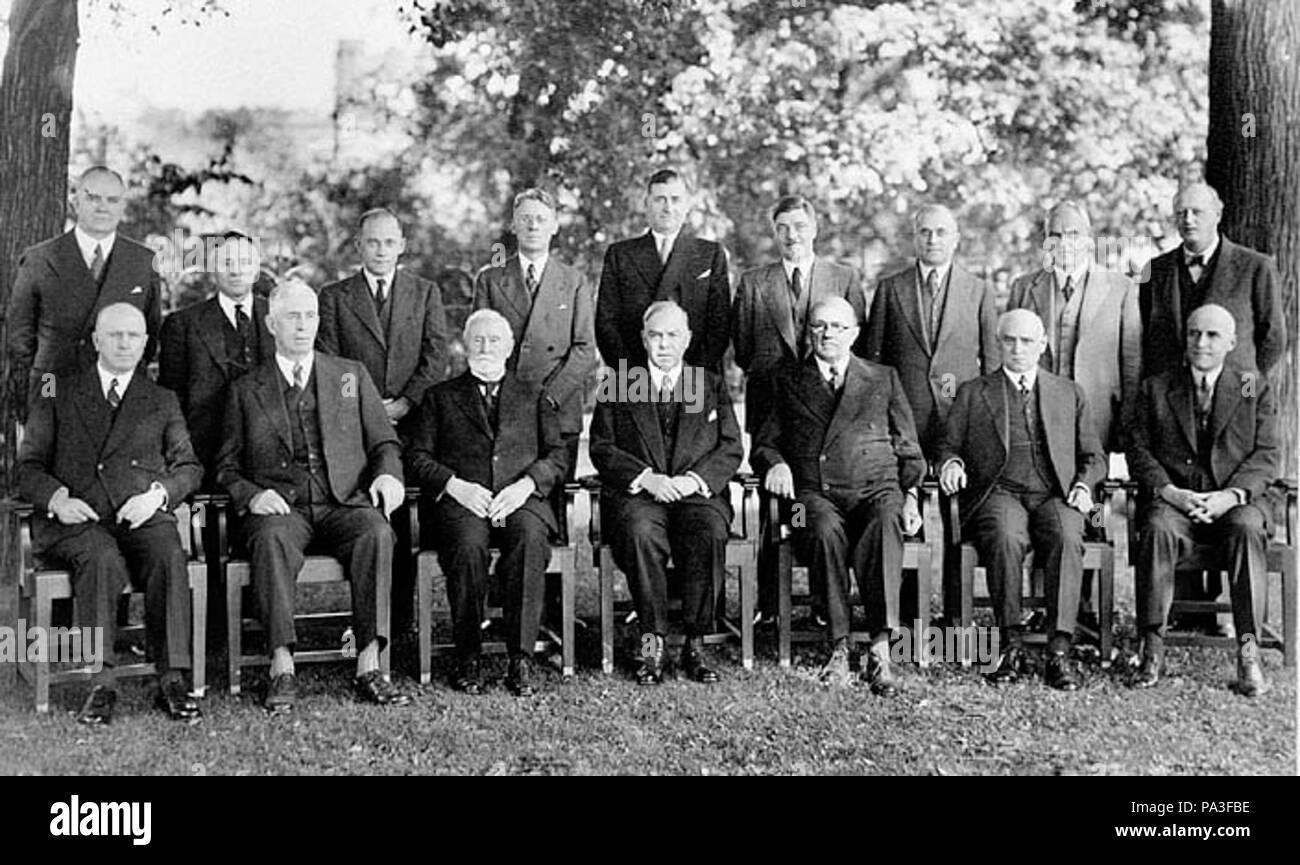 163 Mackenzie King Cabinet Stock Photo